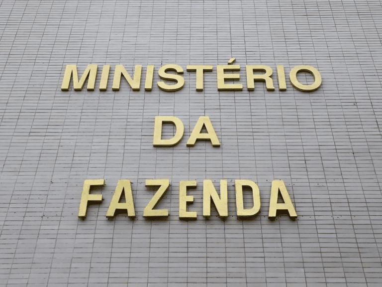 Secretaria de Prêmios e Apostas Estabelece Novas Regras para o Mercado Brasileiro