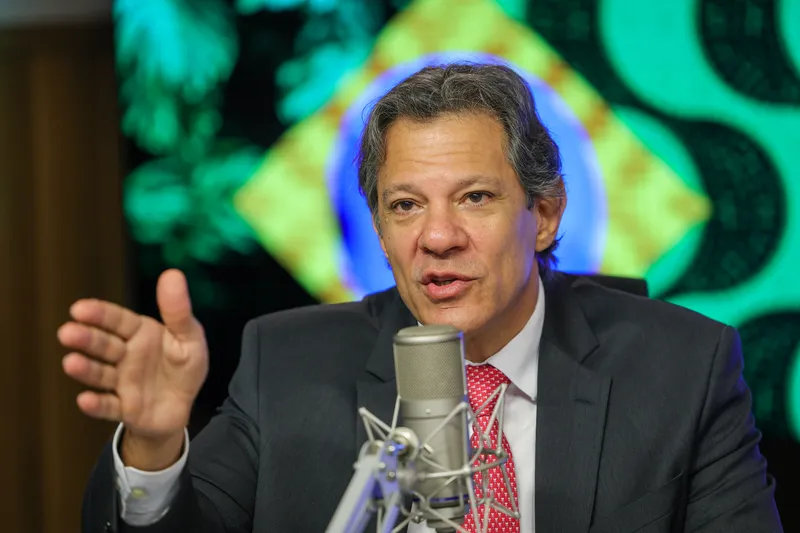 Haddad Anuncia Desativação de Até 600 Sites de Apostas nos Próximos Dias