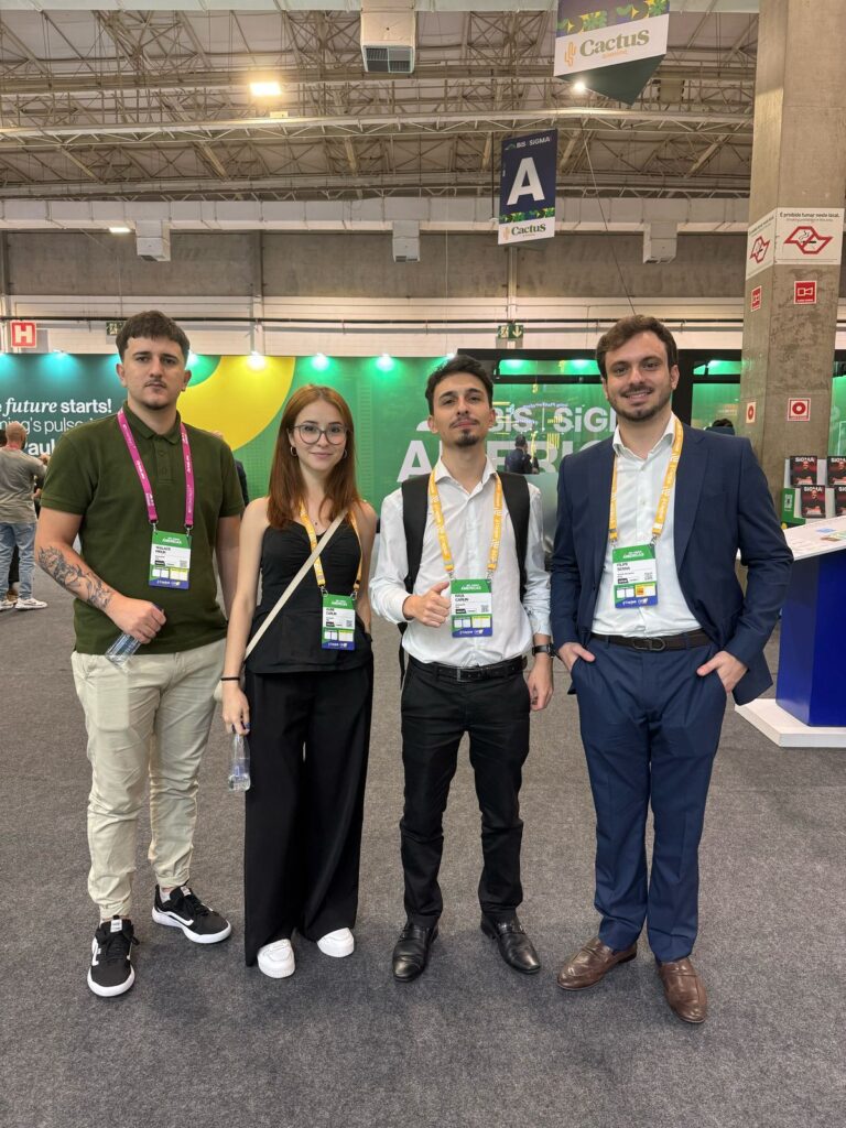 Walace Piruk, Aline Carlin, Raul Carlin e Filipe Sena