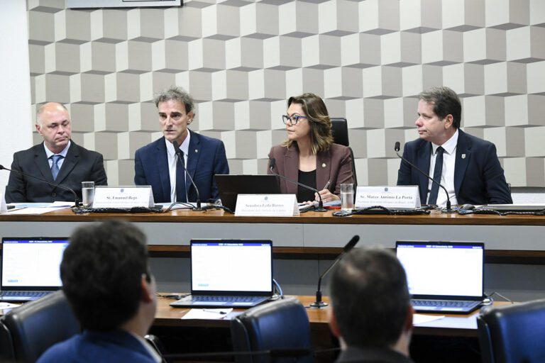 Comitê Olímpico pede aumento de recursos públicos e defende recursos das bets