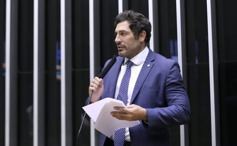 Comissão aprova proibição de bloqueio de recursos de loterias e apostas destinados ao esporte