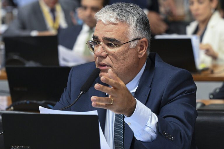 Caixa - Eduardo Girão