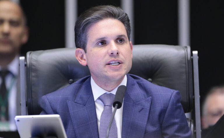 Motta defende elevar taxação das bets para melhorar investimentos em segurança pública